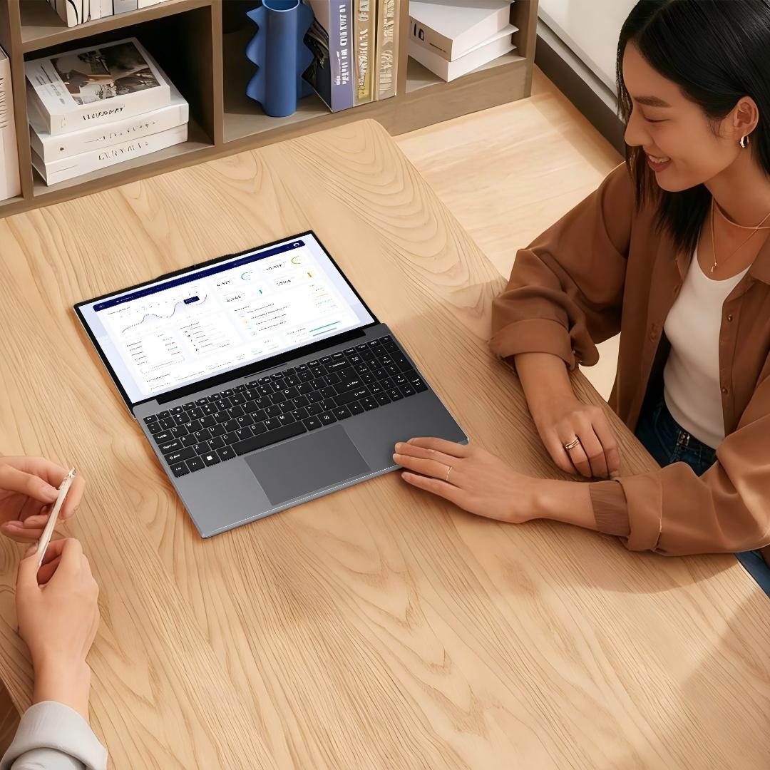 &iexcl;Profundo y elegante, que rezuma profesionalismo! El BMAX MaxBook X15 Power en Deep Space Grey hace su debut, logrando calidad y rendimiento！